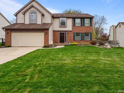 4325 Heatherstone Dr