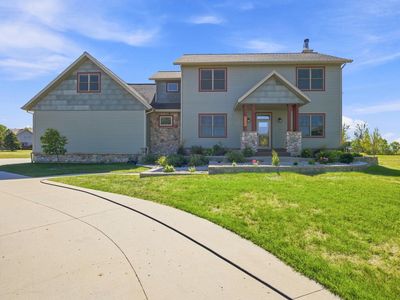 7107 Maple Ln