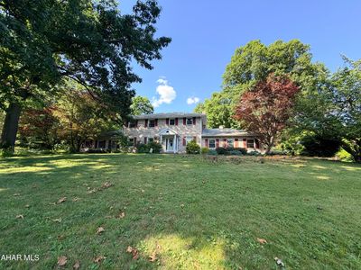 708 Beaumont Dr