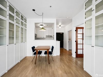 180 7th St #208