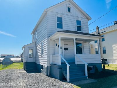 17 Clinton St