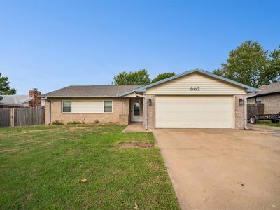 903 S Holmes