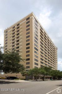 311 W ASHLEY Street #1206