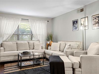 915 Washington St APT 101