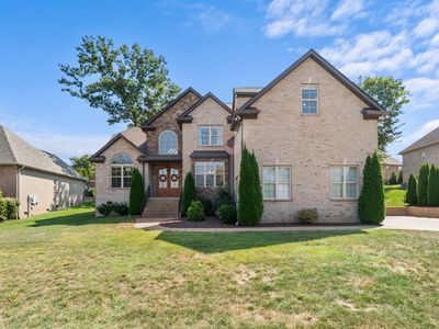 1032 Luxborough Dr
