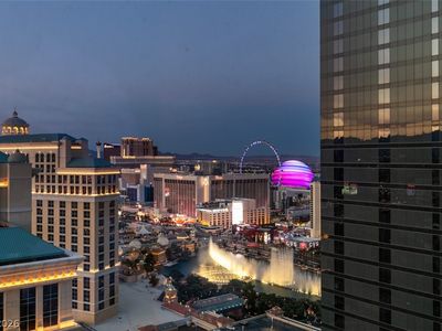 2600 W Harmon Ave #37010