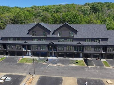 42 STONEWALL CORNERS Way #42