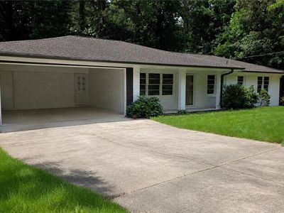 Property at 20 Hidden Ct SE, Mableton, GA
