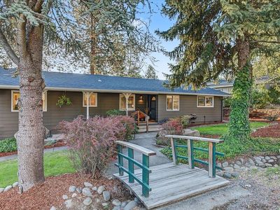215 Stagecoach Dr
