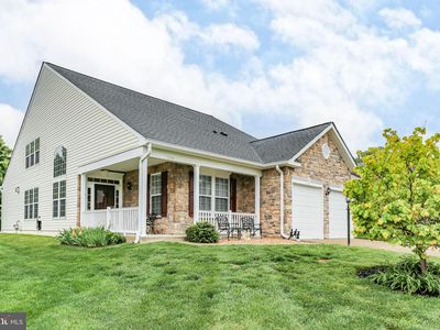 3944 Solstice Ln