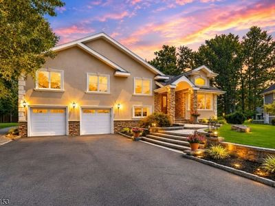 1253 Maple Hill Rd