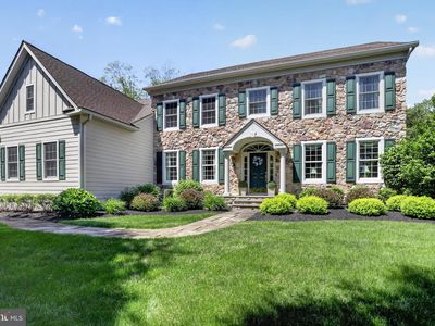 1511 Hayfield Dr