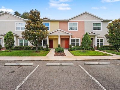 1124 Hillhurst Dr