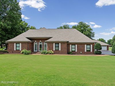 3710 Hillsdale Dr