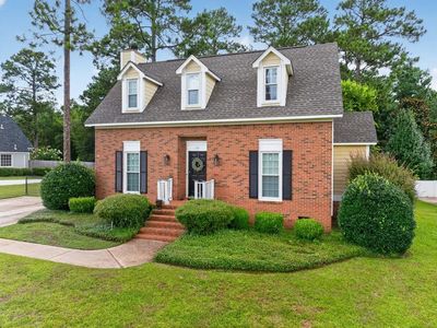 121 Fair Oaks Ct