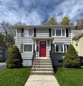 61 Richmond Ave