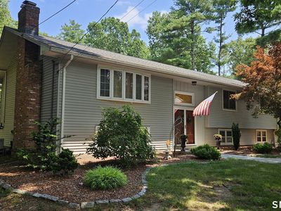 878 Manchester Road