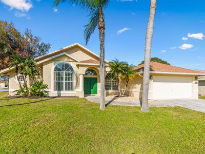 231 SE Crosspoint Drive