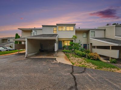 6254 Architrave Dr SE