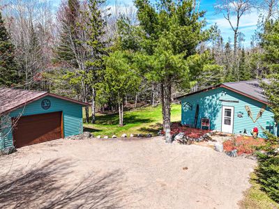 13730 Greenstone Dr