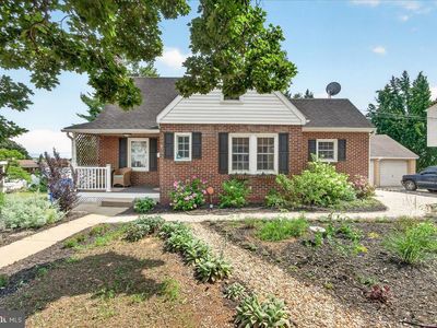 843 Jefferson Blvd