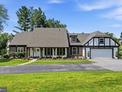 606 Foxfields Rd