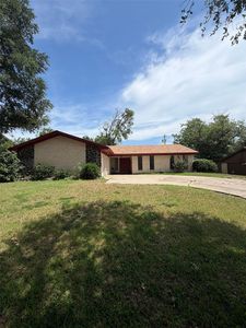8012 Chapin Rd