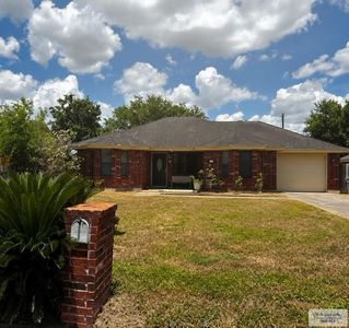 583 Rios Cir E