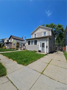 387 W Hazeltine Ave