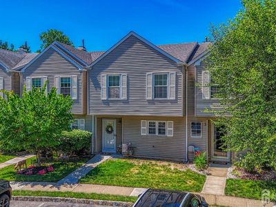 734 Darlington Dr