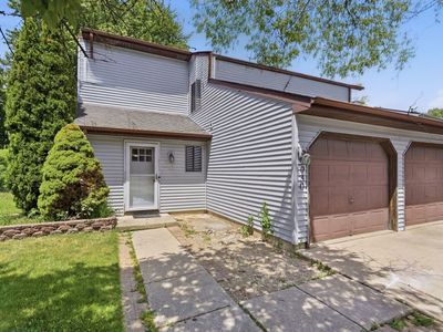 930 Autumn Ln
