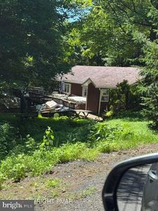 Property at 122 Hemlock Trl, Scotrun, PA