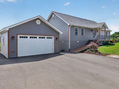 830 Meadow Lark Ln