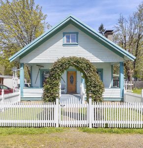 219 Gilbert Ave