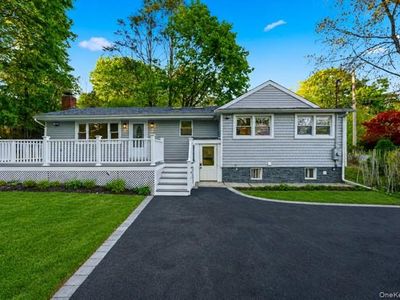 21 Newfoundland Avenue