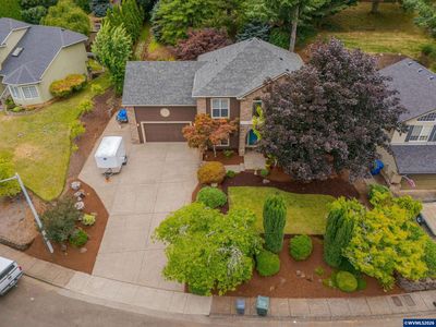 381 Silver Hills Cir SE