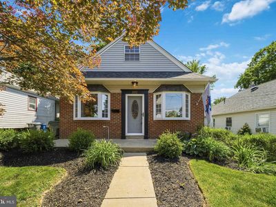 Property at 2452 Arlington Ave, Roslyn, PA