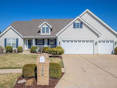 258 Madison Park Dr