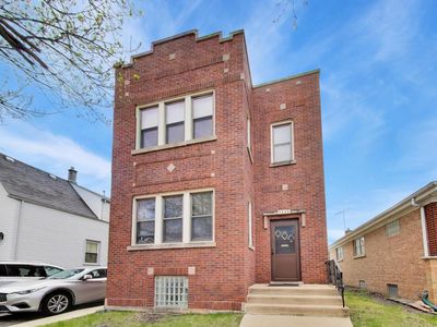 5333 W Foster Ave