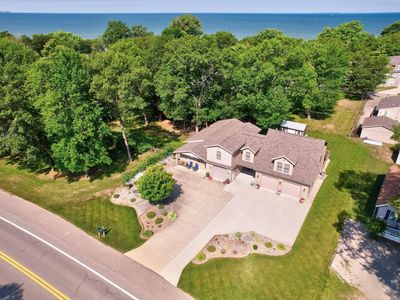 5852 Port Austin Rd