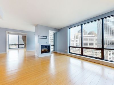 45 Province St APT 1806