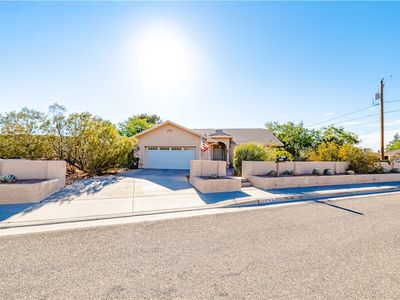 2648 Wallapai Ave
