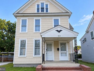 815 Locust St