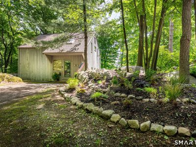 18 Indian Hill Road