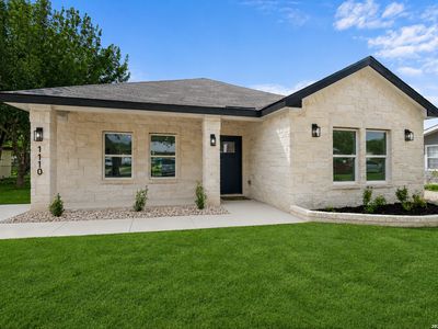 Property at 1110 Florence St, Castroville, TX