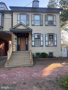 244 High St