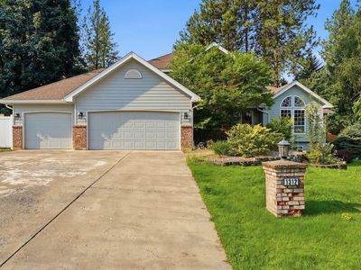 1312 E Brierwood Dr