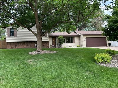 953 Oak View Ct