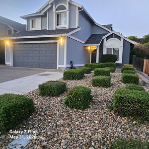 2437 Vista Grande