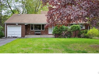 35 Old Middletown Road